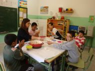 El Departament d'Ensenyament opta per fraccionar els ajuts ordinaris a les escoles concertades que acullen alumnes amb necessitats educatives específiques